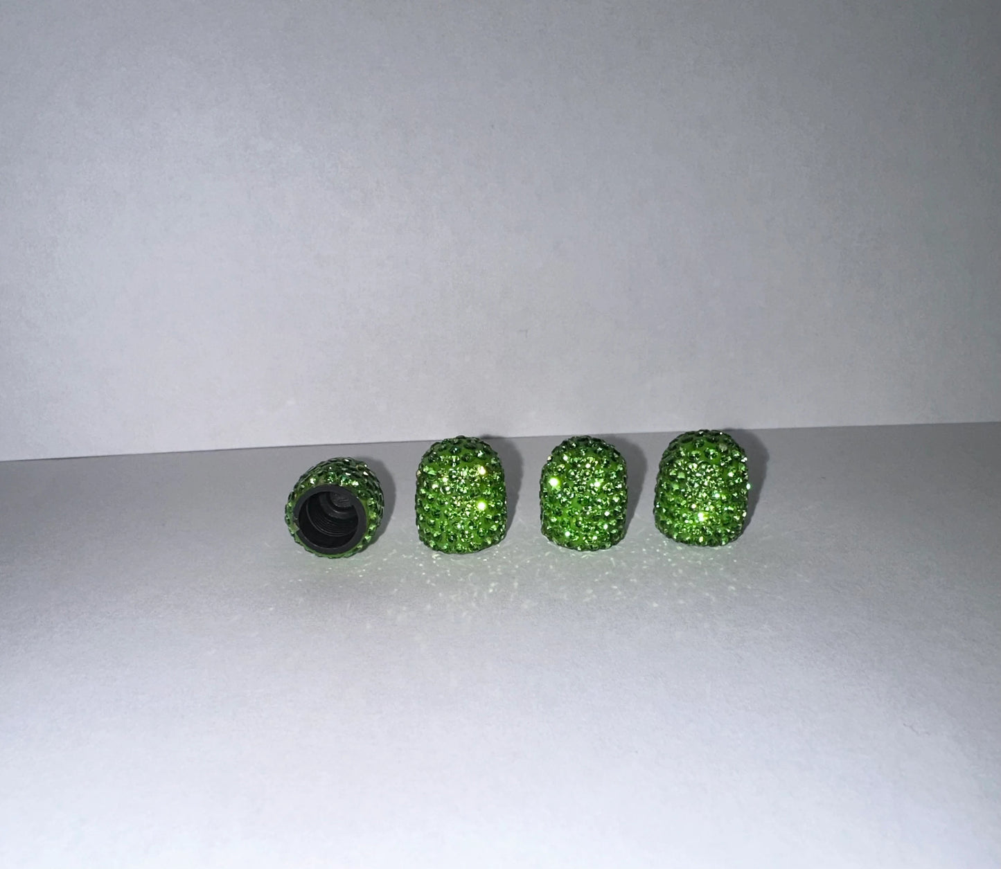 4x Peridot Light Green Emerald Tire Valve Caps Bling Diamond Luxury Crystal Embellishment Universal Round Car Bicycle Motorcycle Bike SUV